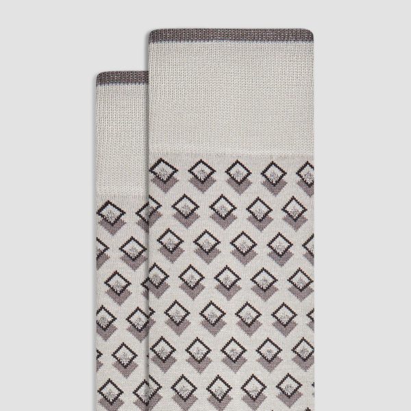 Double Diamond Mid-Calf Socks For Cheap